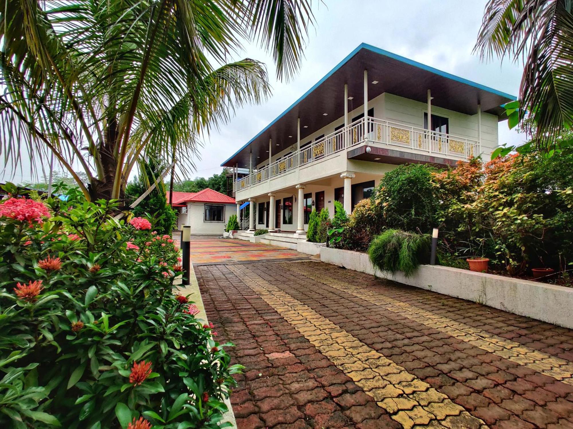 The Village Resorts Karjat Ngoại thất bức ảnh