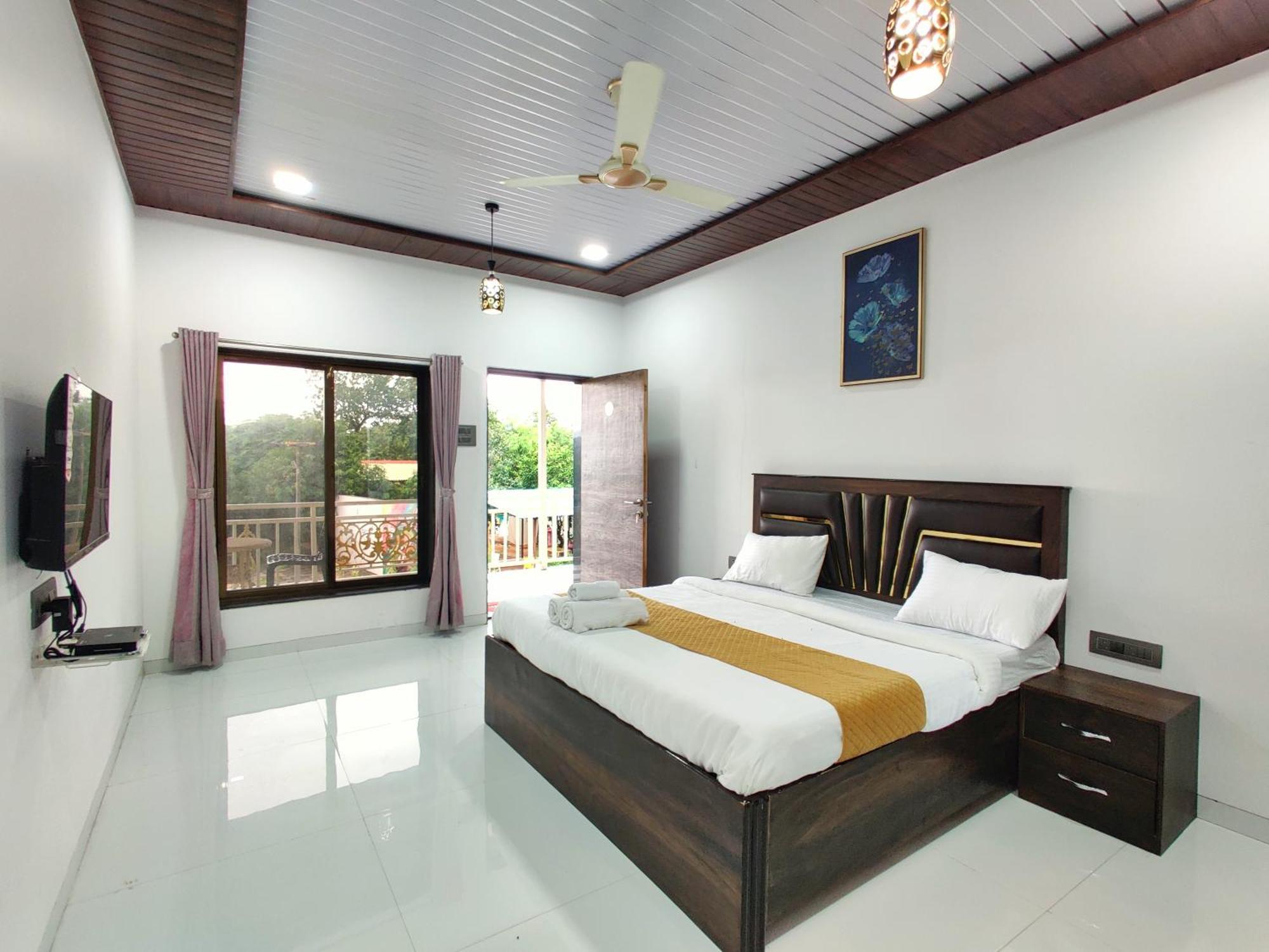 The Village Resorts Karjat Ngoại thất bức ảnh