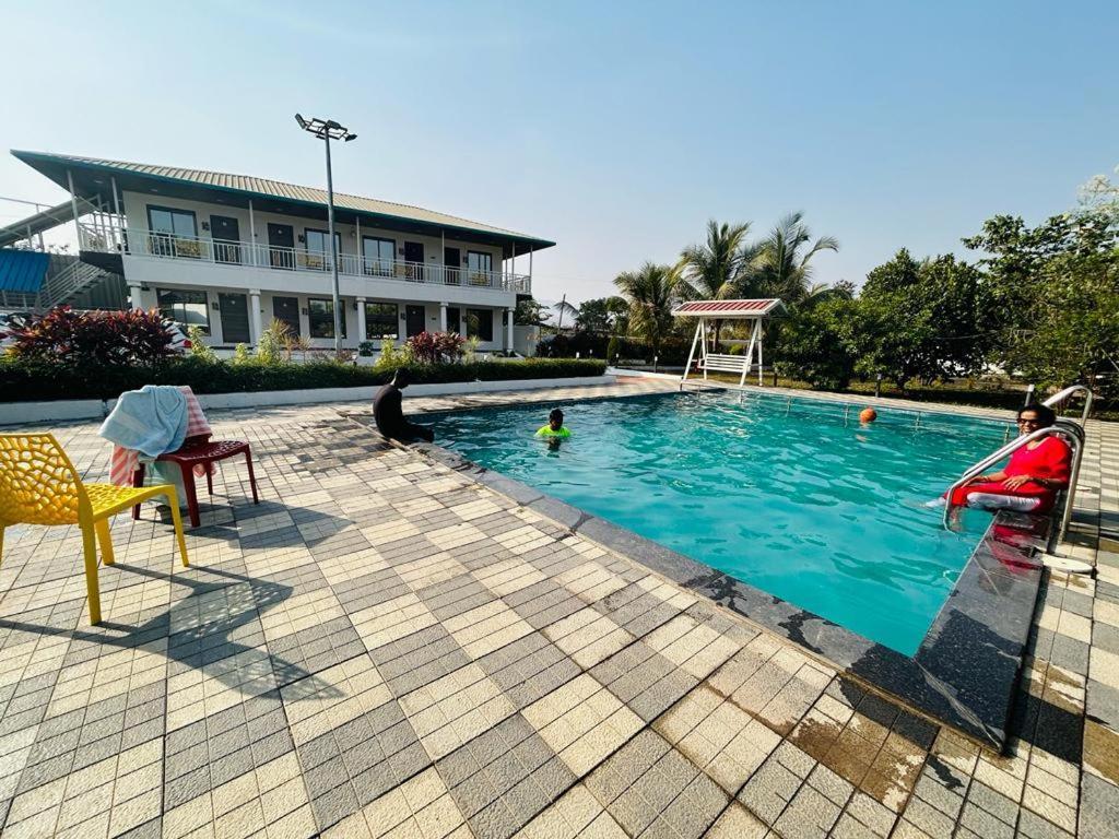 The Village Resorts Karjat Ngoại thất bức ảnh